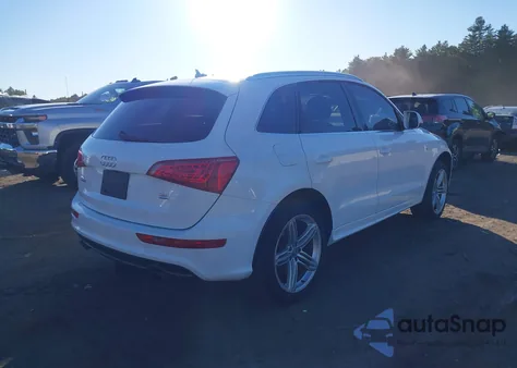 2010 Audi Q5 3.2 Premium from USA, damaged, VIN WA1WKAFP3AA022658